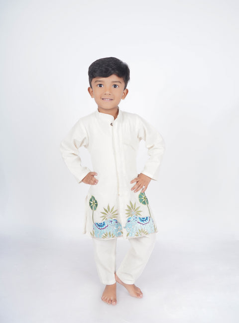 Off-White Kids Kurta Pajama with Threadwork Elephant Embroidery