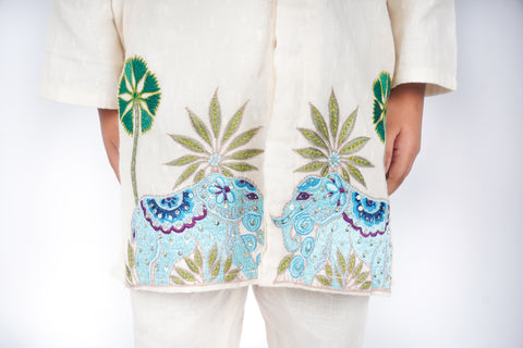 Off-White Kids Kurta Pajama with Threadwork Elephant Embroidery