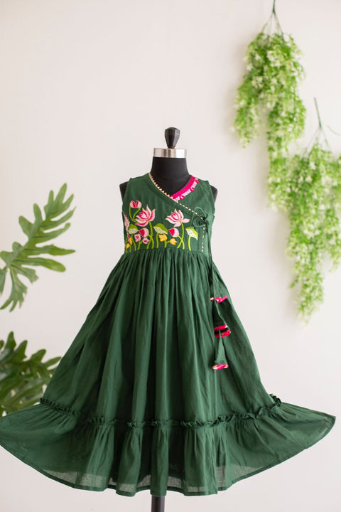Green embroidery tunic